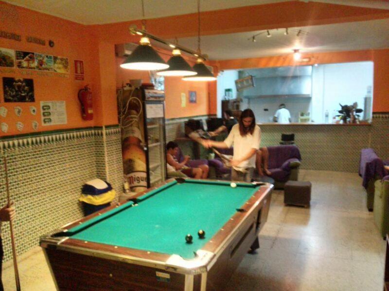 Residencia Malaga Backpackers Ostello Esterno foto